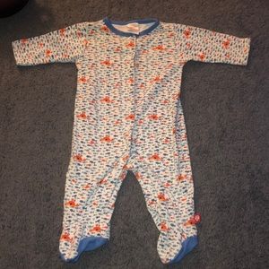 set of zutano footie pajamas